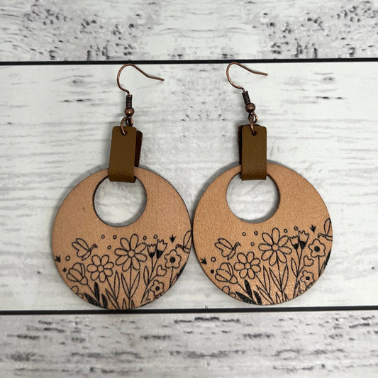 Retro Wooden Earrings with Delicate Flower Print